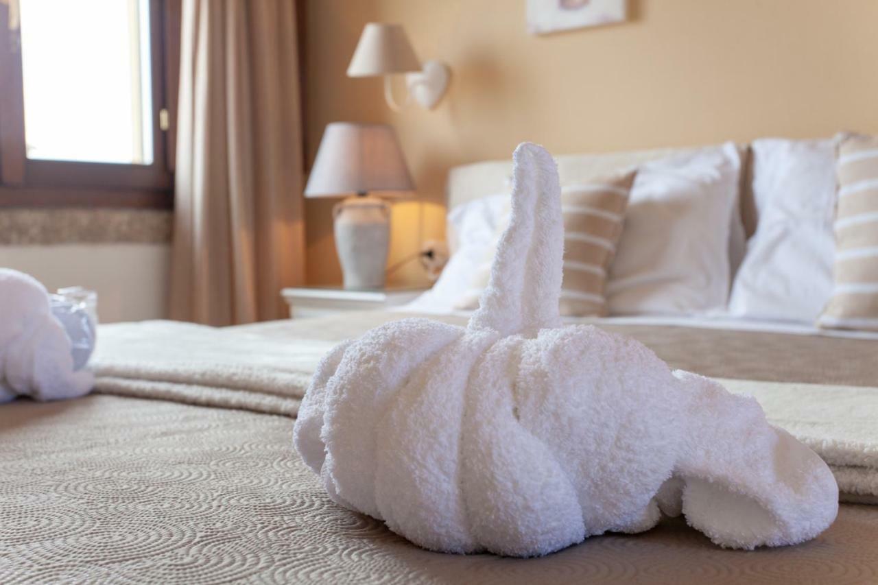 Domus Francy Hotell San Teodoro  Eksteriør bilde